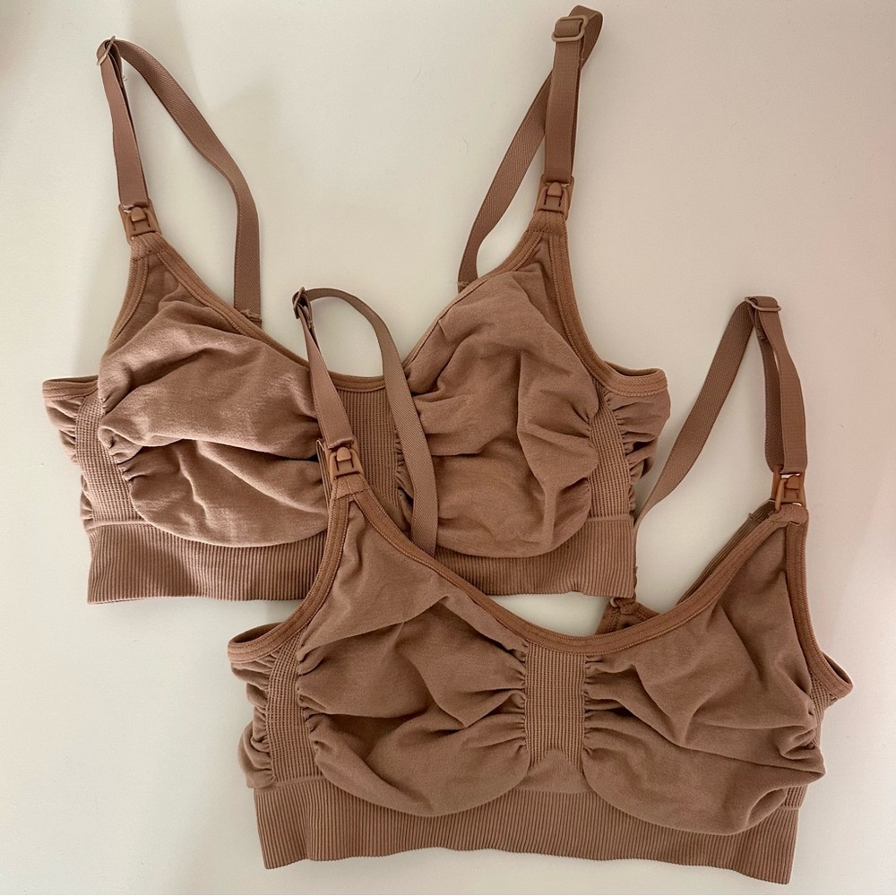 SKIMS Maternity Nursing Sculpting Bra in Sienna Set of Two S/M